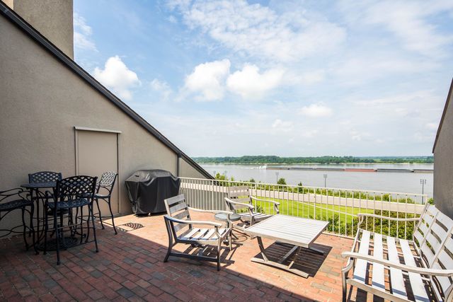 369 Riverbluff Pl Apt 3, Memphis, TN 38103