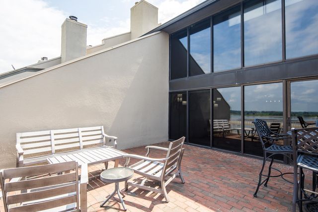 369 Riverbluff Pl Apt 3, Memphis, TN 38103
