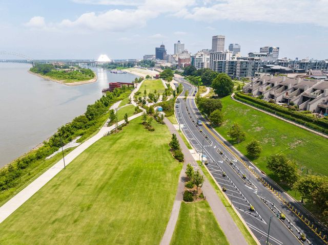 369 Riverbluff Pl Apt 3, Memphis, TN 38103