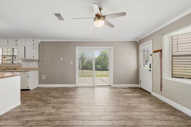 16101 Bluebird Street, Santa Fe, TX 77517