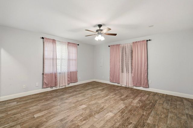 16101 Bluebird Street, Santa Fe, TX 77517
