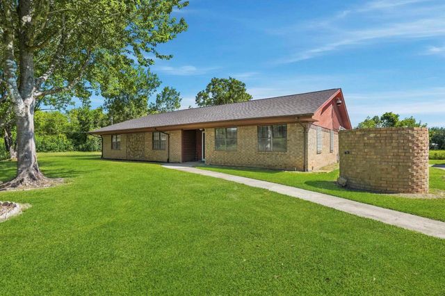 16101 Bluebird Street, Santa Fe, TX 77517