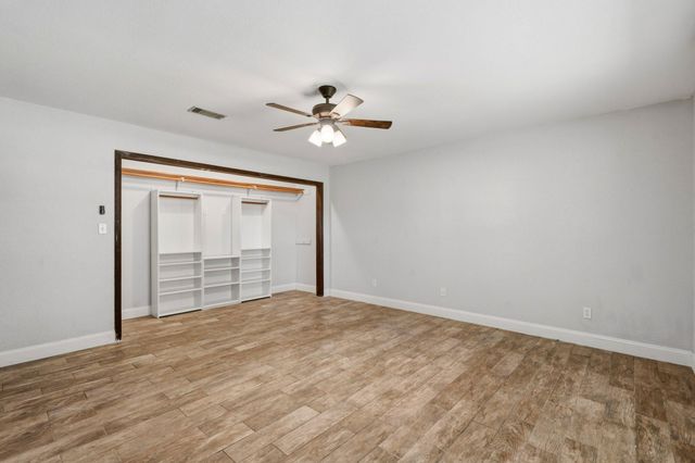 16101 Bluebird Street, Santa Fe, TX 77517