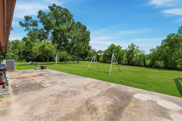 16101 Bluebird Street, Santa Fe, TX 77517