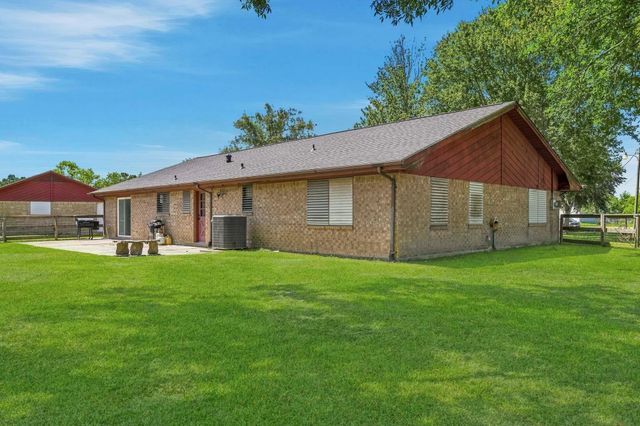 16101 Bluebird Street, Santa Fe, TX 77517