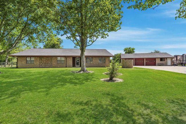 16101 Bluebird Street, Santa Fe, TX 77517