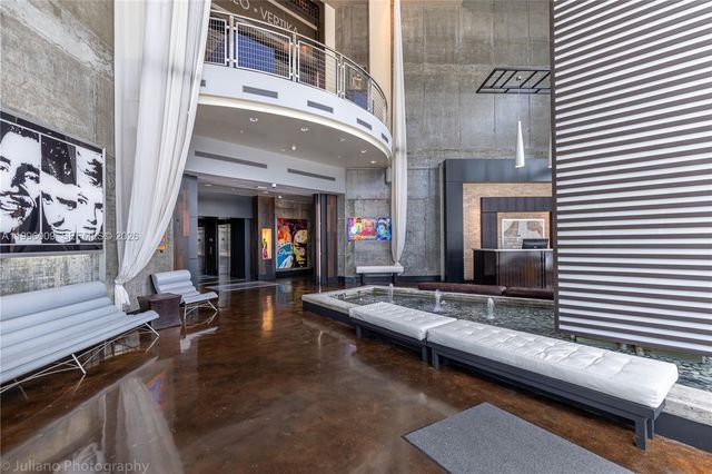 690 SW 1st Ct 1017, Miami, FL 33130