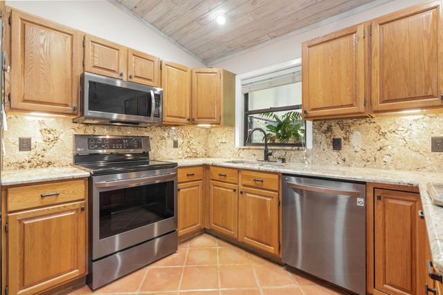 14654 Peace River Way, Palm Beach Gardens, FL 33418