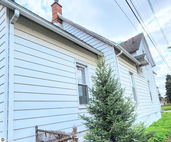 7121 Osage Drive, Allen Park, MI 48101