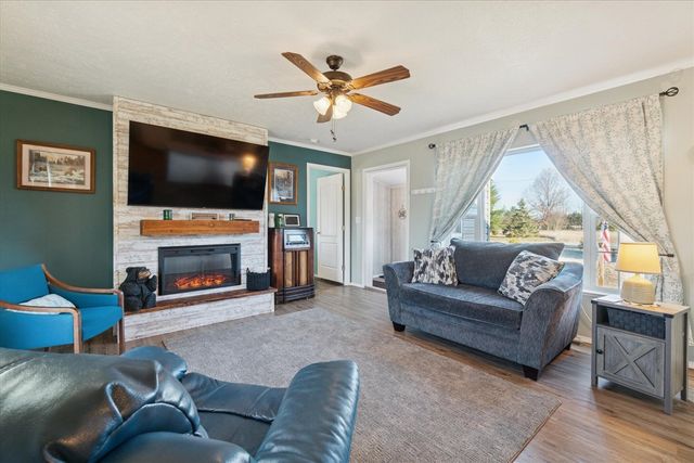 20089 W Lake Montcalm Road, Howard City, MI 49329