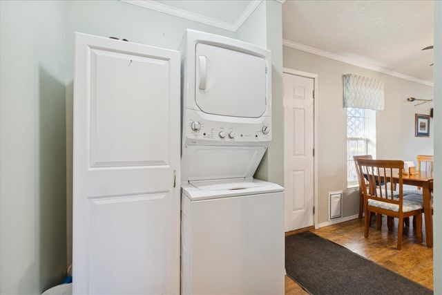 20089 W Lake Montcalm Road, Howard City, MI 49329