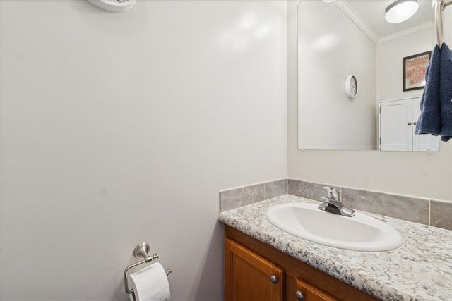 20089 W Lake Montcalm Road, Howard City, MI 49329