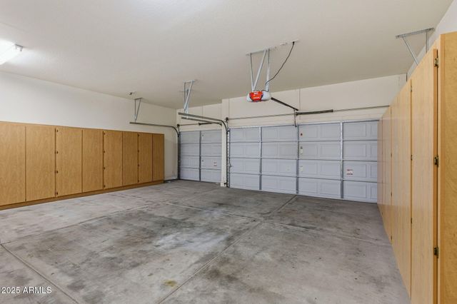 19919 N SANTA CRUZ Drive, Maricopa, AZ 85138