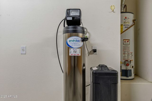 19919 N SANTA CRUZ Drive, Maricopa, AZ 85138