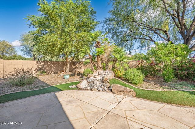 19919 N SANTA CRUZ Drive, Maricopa, AZ 85138