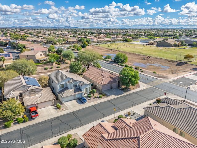 19919 N SANTA CRUZ Drive, Maricopa, AZ 85138
