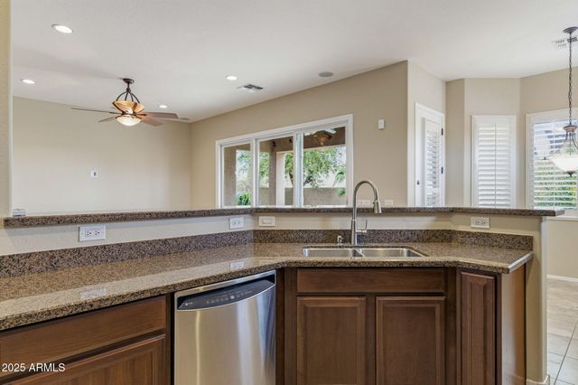 19919 N SANTA CRUZ Drive, Maricopa, AZ 85138