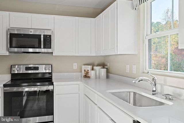 3306 MUTUAL DR, Inwood, WV 25428