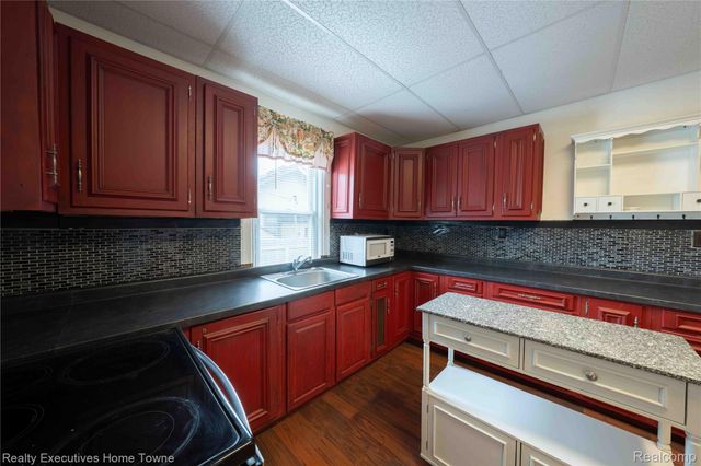 1409 Kearney Street, Port Huron, MI 48060