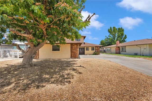 18420 Niagara, Victorville, CA 92395