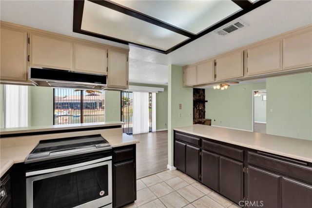 18420 Niagara, Victorville, CA 92395