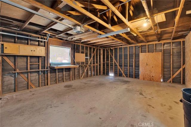18420 Niagara, Victorville, CA 92395