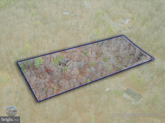 495 GETAWAY RD, Hedgesville, WV 25427