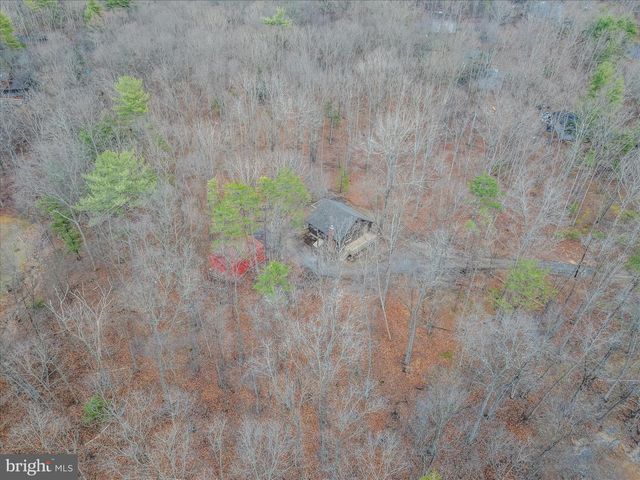 495 GETAWAY RD, Hedgesville, WV 25427