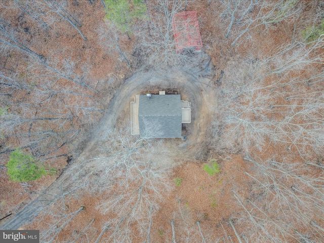 495 GETAWAY RD, Hedgesville, WV 25427