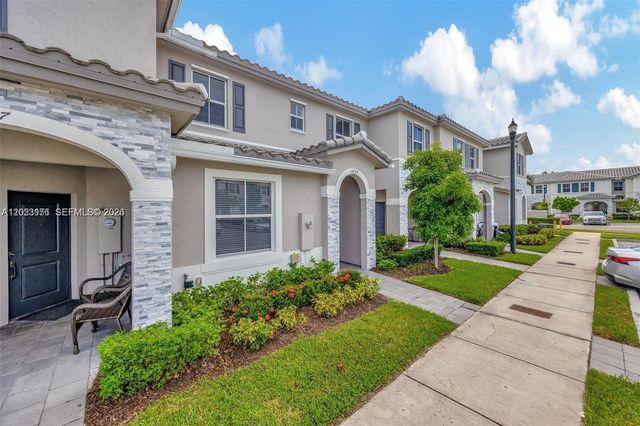 1857 SE 26th Ter, Homestead, FL 33035