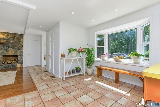 35 Macadam Terrace, Milford, CT 06461