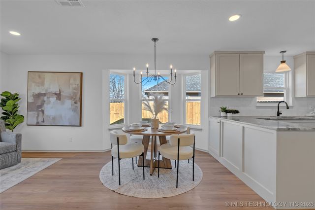 17662 S Tacoma Street, Mounds, OK 74033