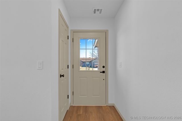 17662 S Tacoma Street, Mounds, OK 74033