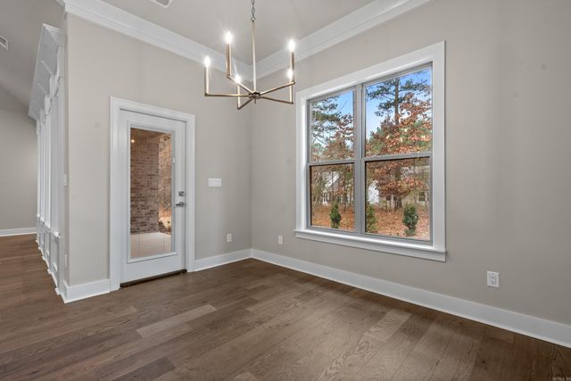 13 Villas Way, Hot Springs Village, AR 71909