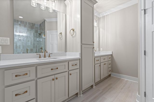 13 Villas Way, Hot Springs Village, AR 71909