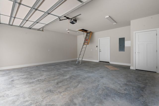 13 Villas Way, Hot Springs Village, AR 71909