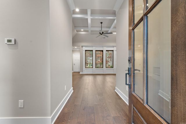 13 Villas Way, Hot Springs Village, AR 71909