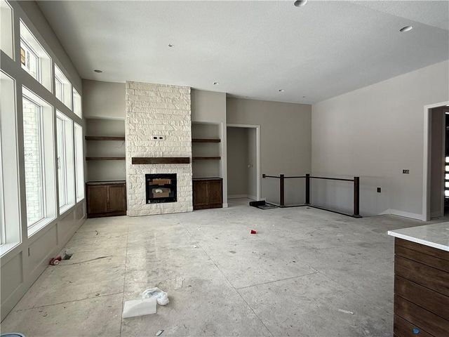 18616 Ironwood Street, Overland Park, KS 66085