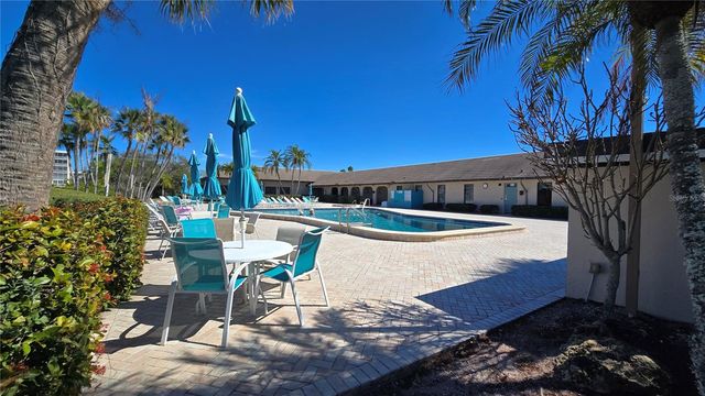 9950 62ND TERRACE N 319, St Petersburg, FL 33708