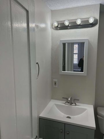 33-35 St Thomas Street, Dover, NH 03820