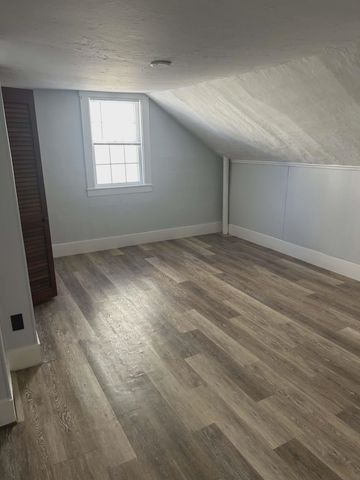 33-35 St Thomas Street, Dover, NH 03820