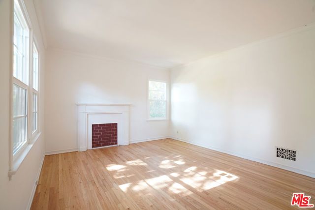 4164 Stansbury Avenue, Sherman Oaks, CA 91423