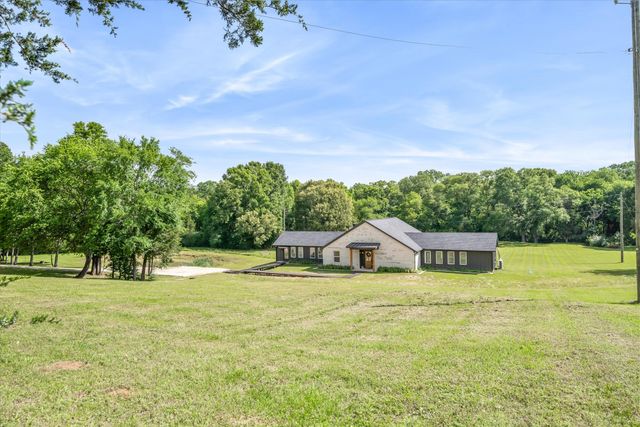 165 Vz County Road 1126, Fruitvale, TX 75127