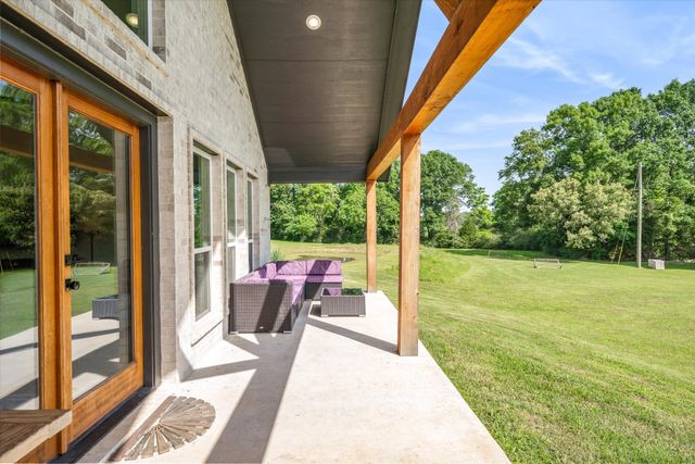 165 Vz County Road 1126, Fruitvale, TX 75127
