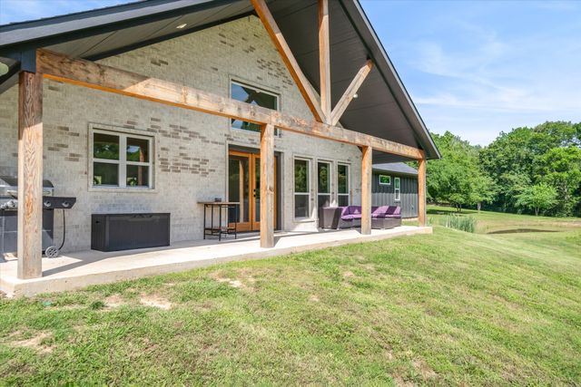 165 Vz County Road 1126, Fruitvale, TX 75127