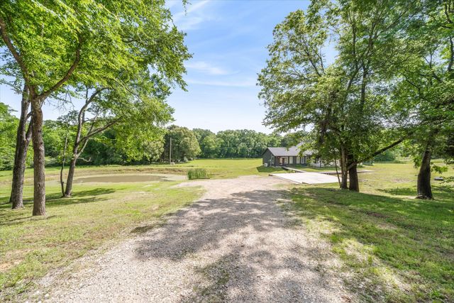 165 Vz County Road 1126, Fruitvale, TX 75127