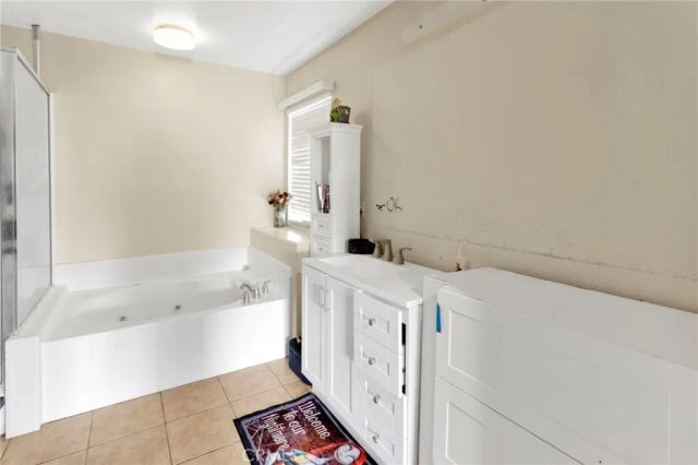 15166 Arcadian, Adelanto, CA 92301