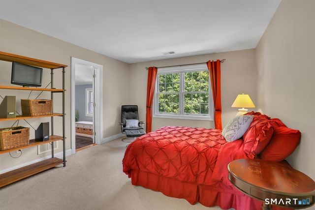 10 Isabell Drive, Madison, CT 06443
