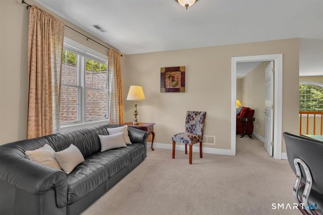 10 Isabell Drive, Madison, CT 06443