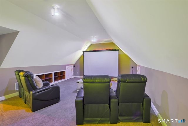 10 Isabell Drive, Madison, CT 06443